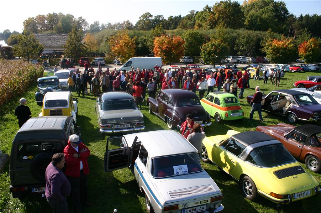 2010-10-10 Herbstausfahrt zum Harter Teichschenke und Automuseum Krpfl